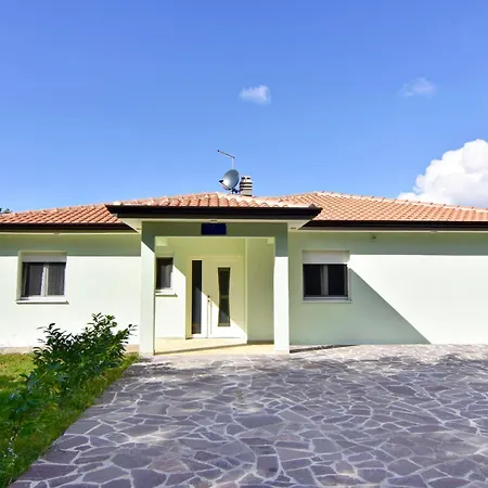 Family Friendly House With A Swimming Pool Buroli, - 22400 Umag