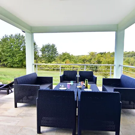 Family Friendly House With A Swimming Pool Buroli, - 22400 Holiday home *